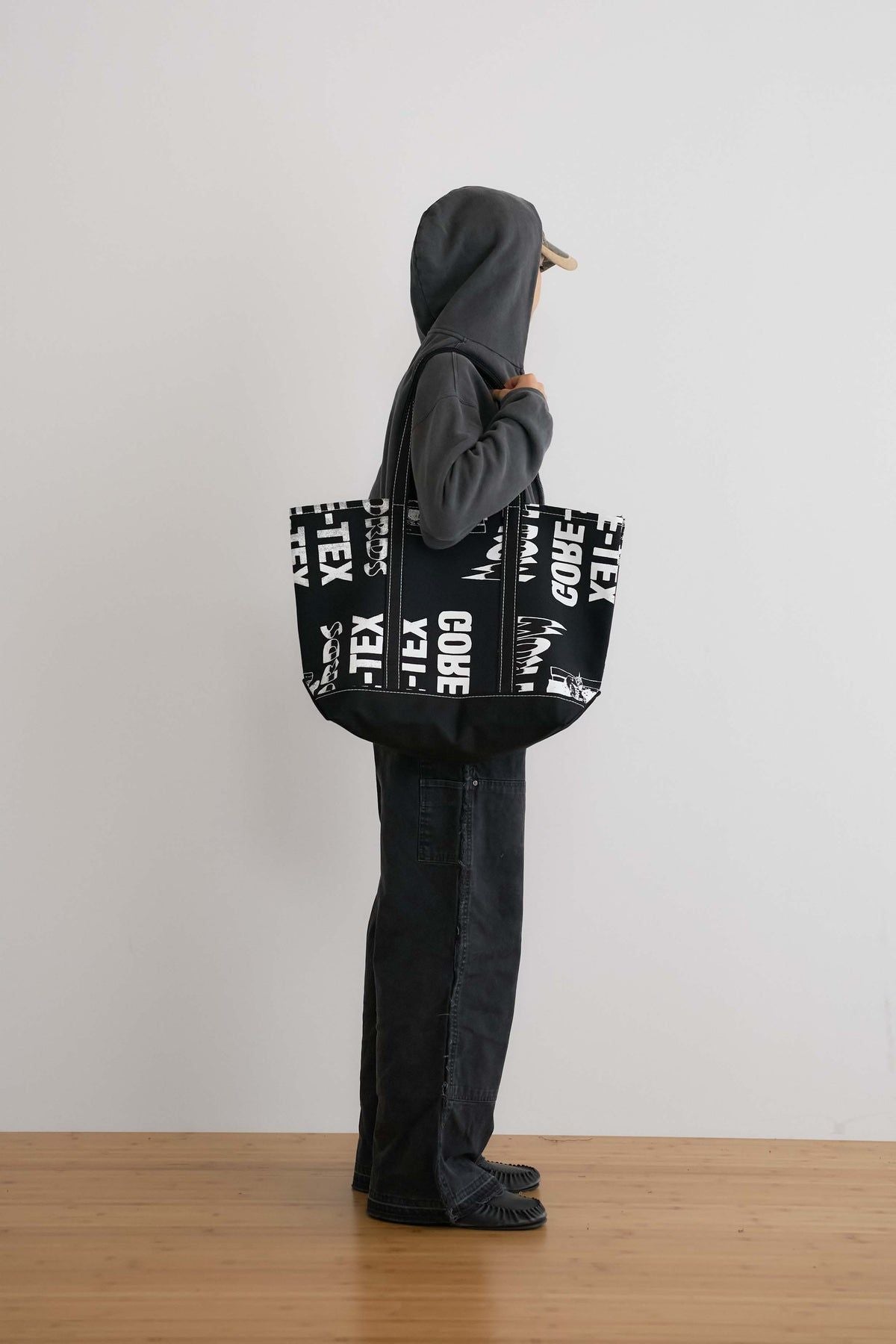 FIFTH - A PATIENT MAN'S ANTICS CANVAS TOTE BAG