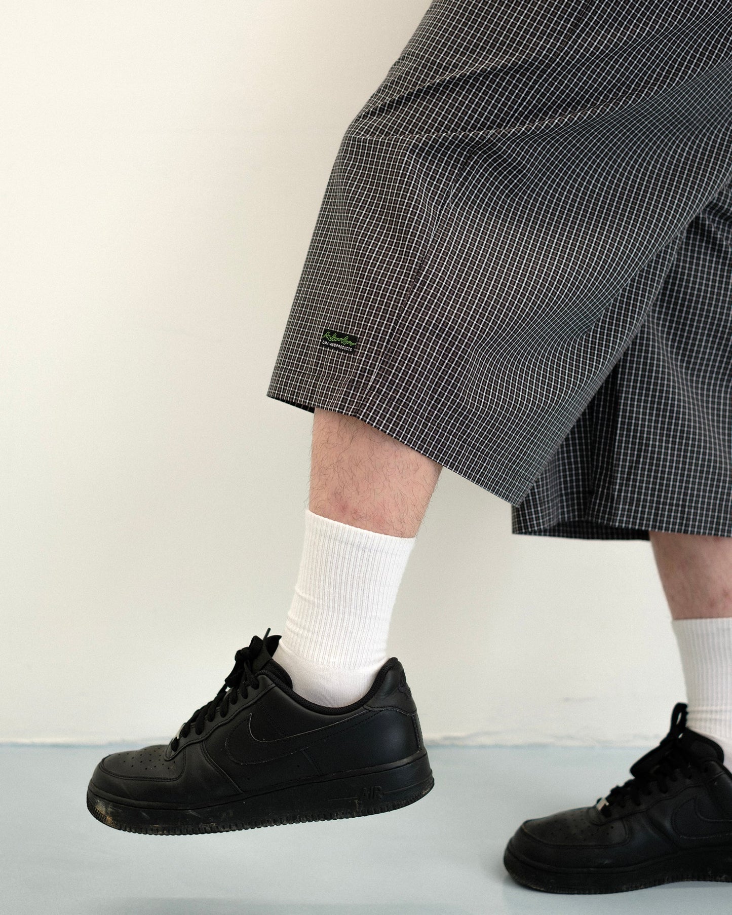 DEMARCOLAB - PLAID JUMBO SHORTS (Black)