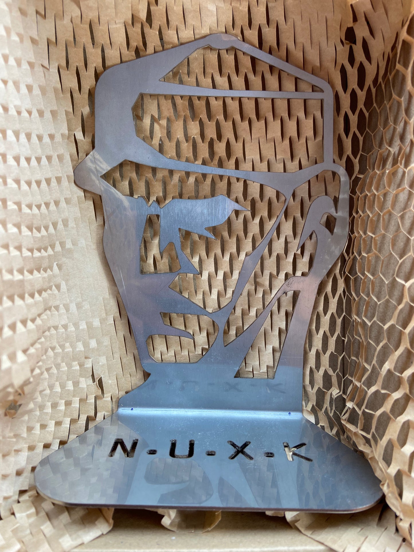 N.U.X.K - HEAD BOOKENDS
