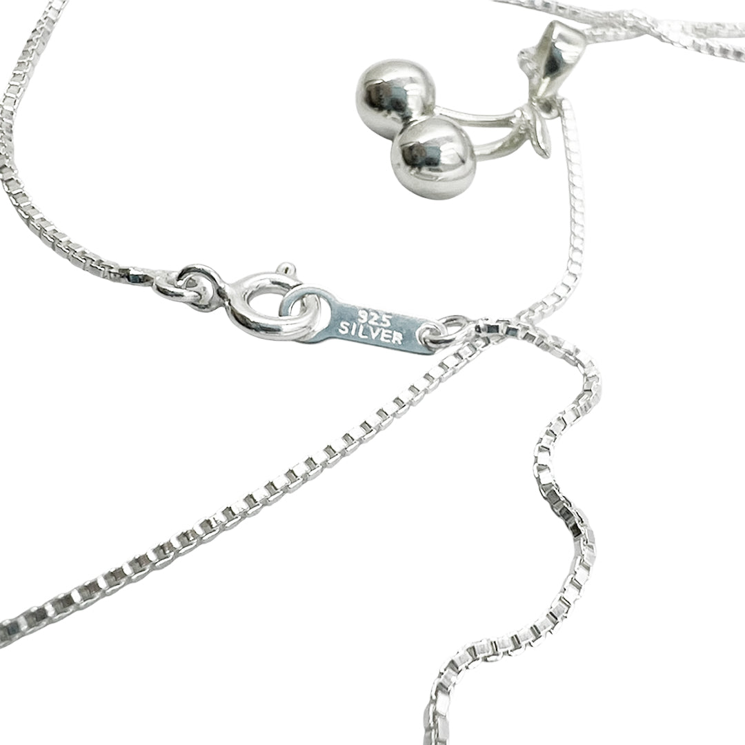 IN-PUT-OUT - CHERRY NECKLACE