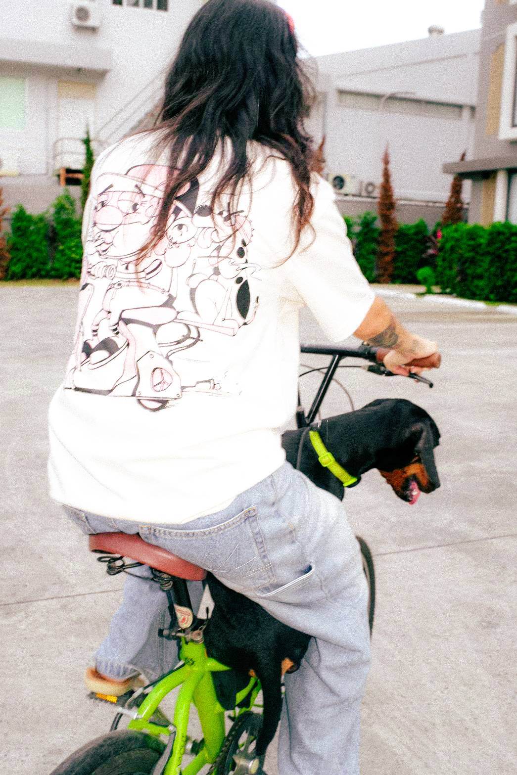 DEN - PEACE RIDER TEE