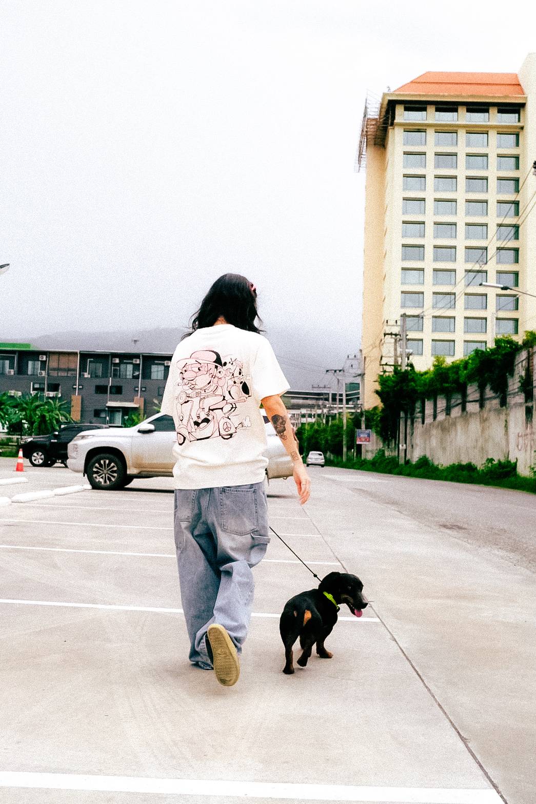 DEN - PEACE RIDER TEE