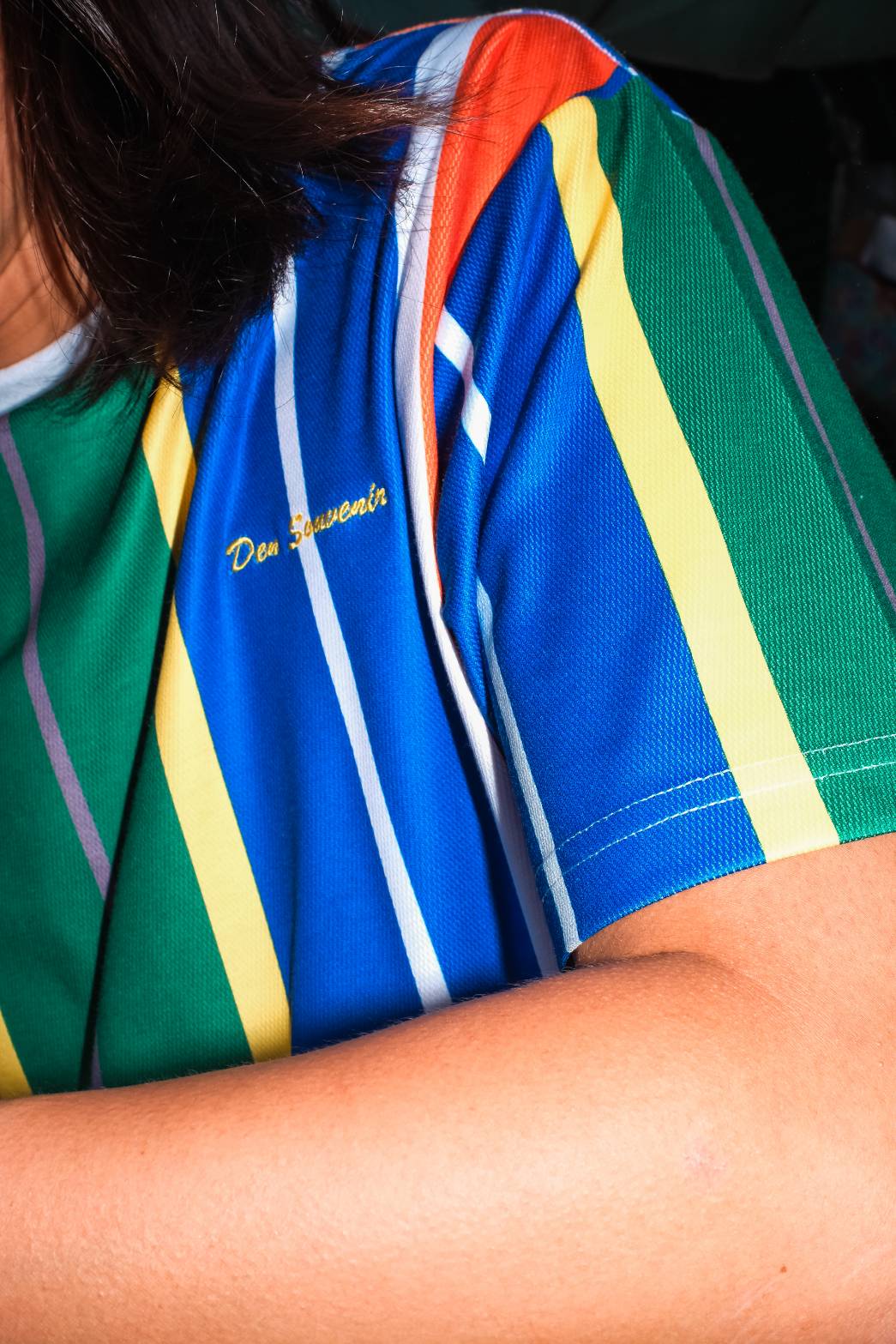 DEN - MARKET STRIPE TEE