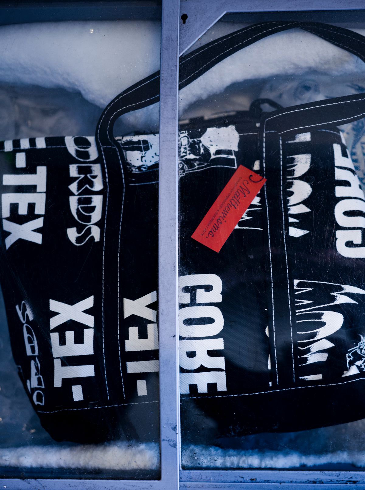 FIFTH - A PATIENT MAN'S ANTICS CANVAS TOTE BAG