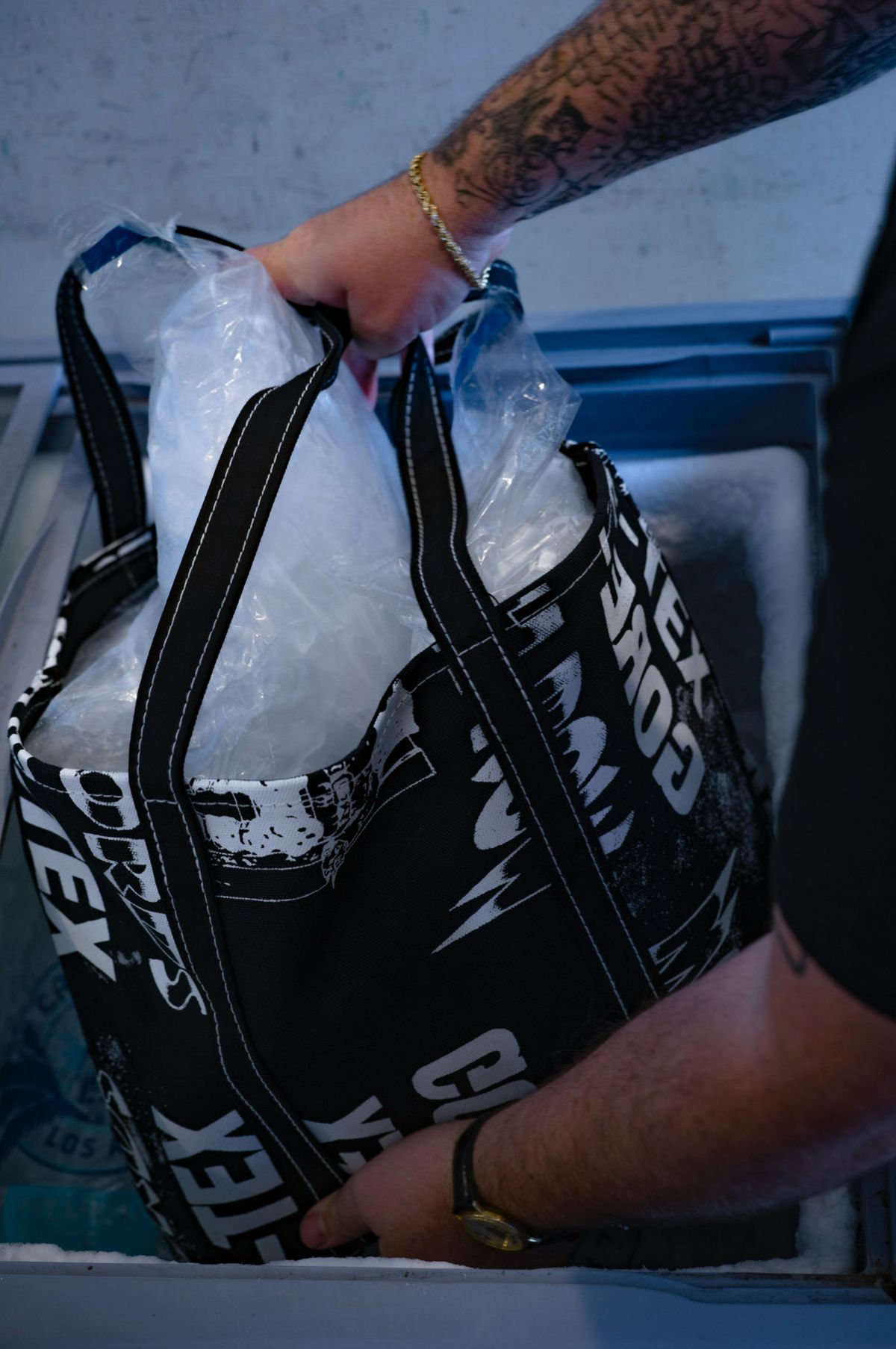 FIFTH - A PATIENT MAN'S ANTICS CANVAS TOTE BAG