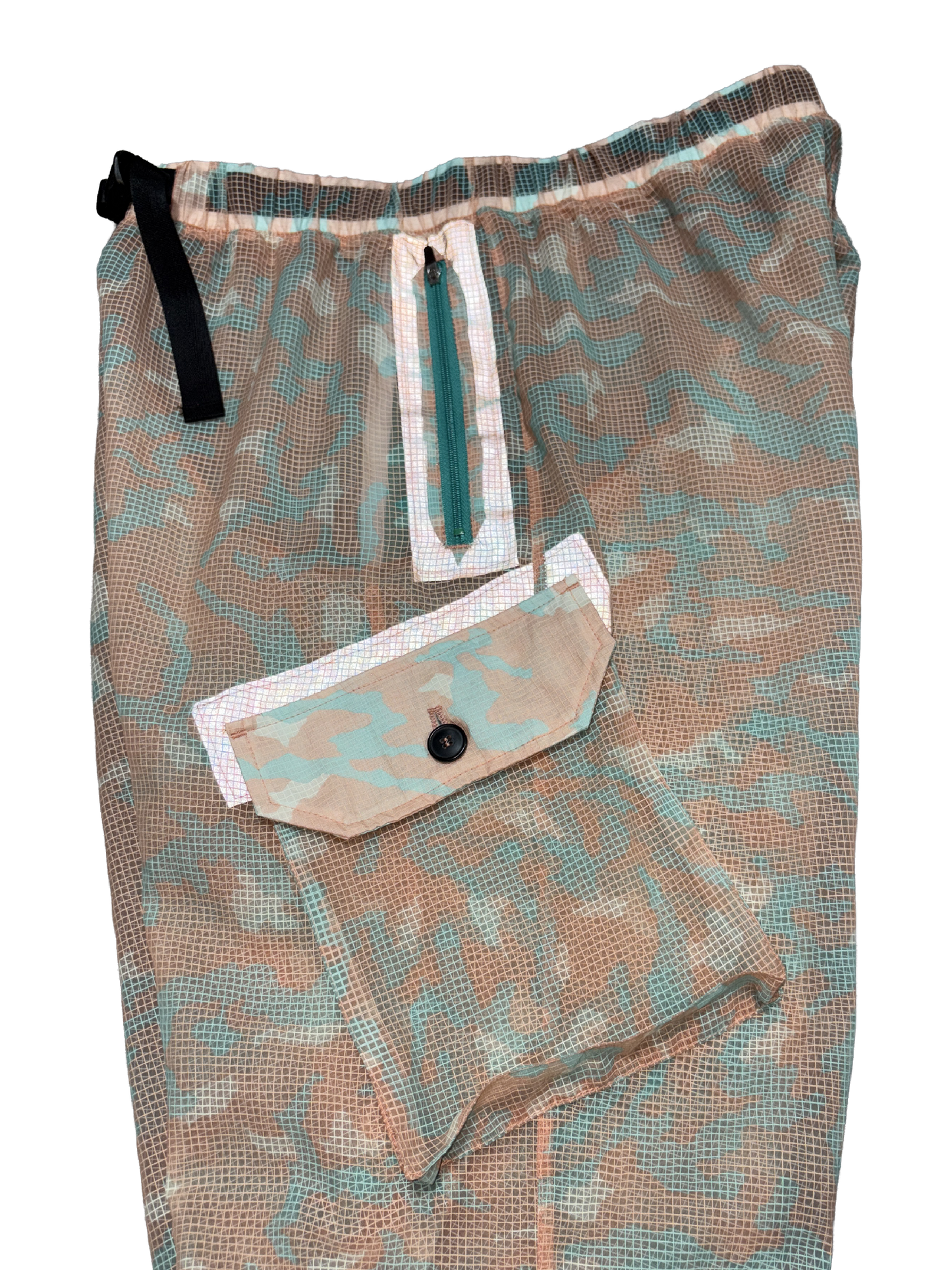 MESH CAMO CARGO1