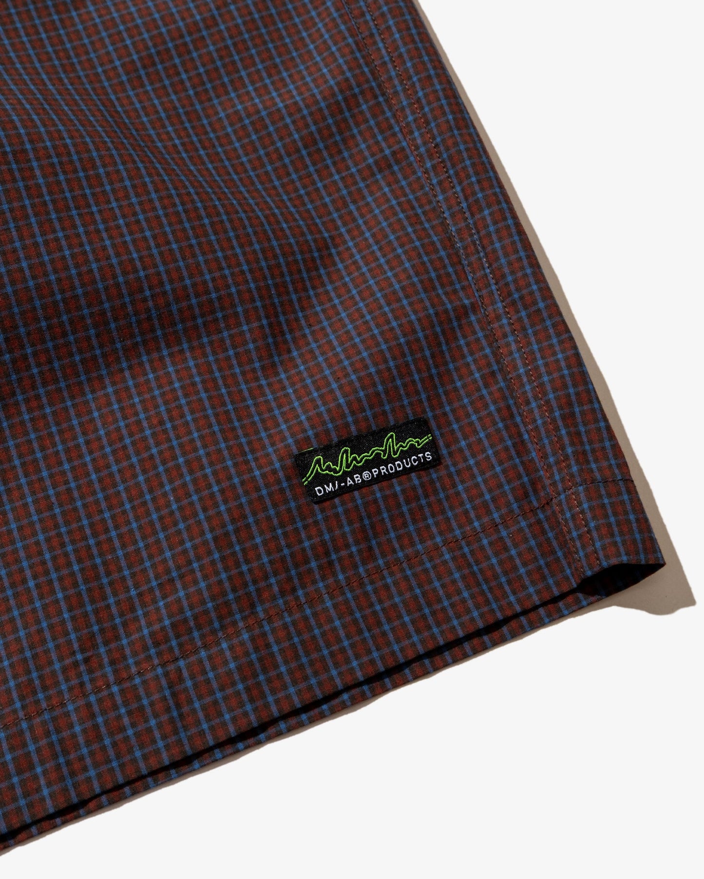 DEMARCOLAB - PLAID JUMBO SHORTS (Crimson)