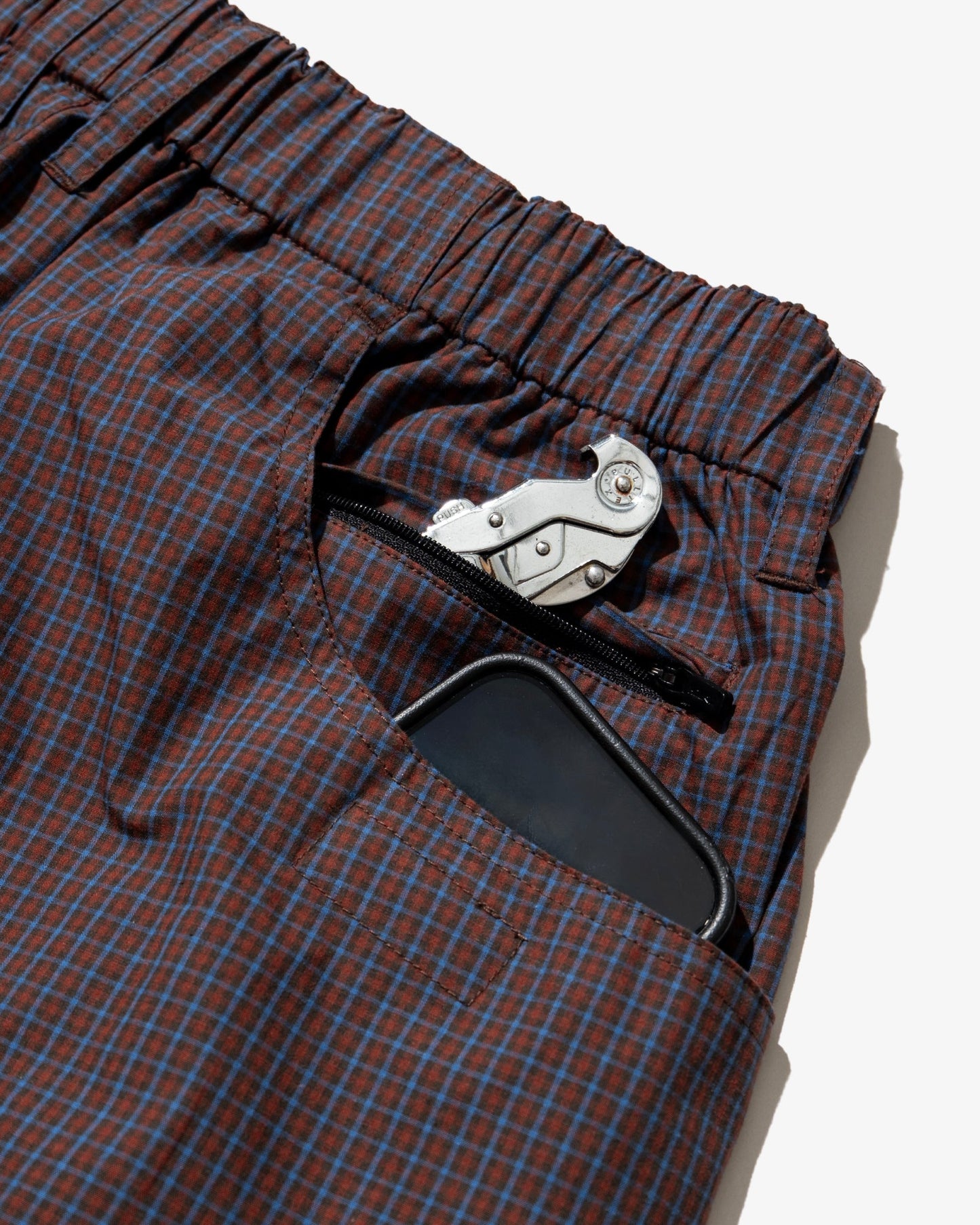 DEMARCOLAB - PLAID JUMBO SHORTS (Crimson)