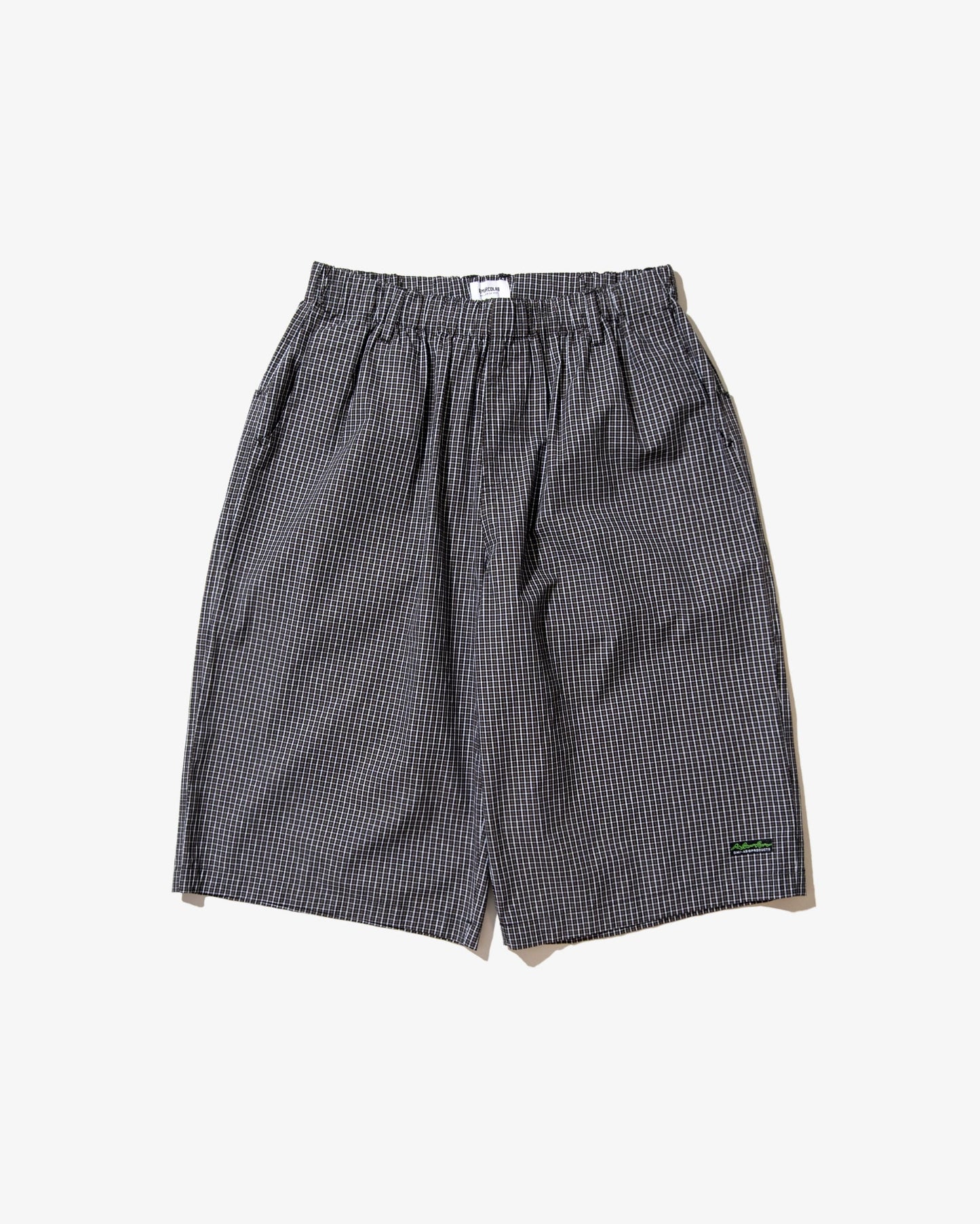 DEMARCOLAB - PLAID JUMBO SHORTS (Black)