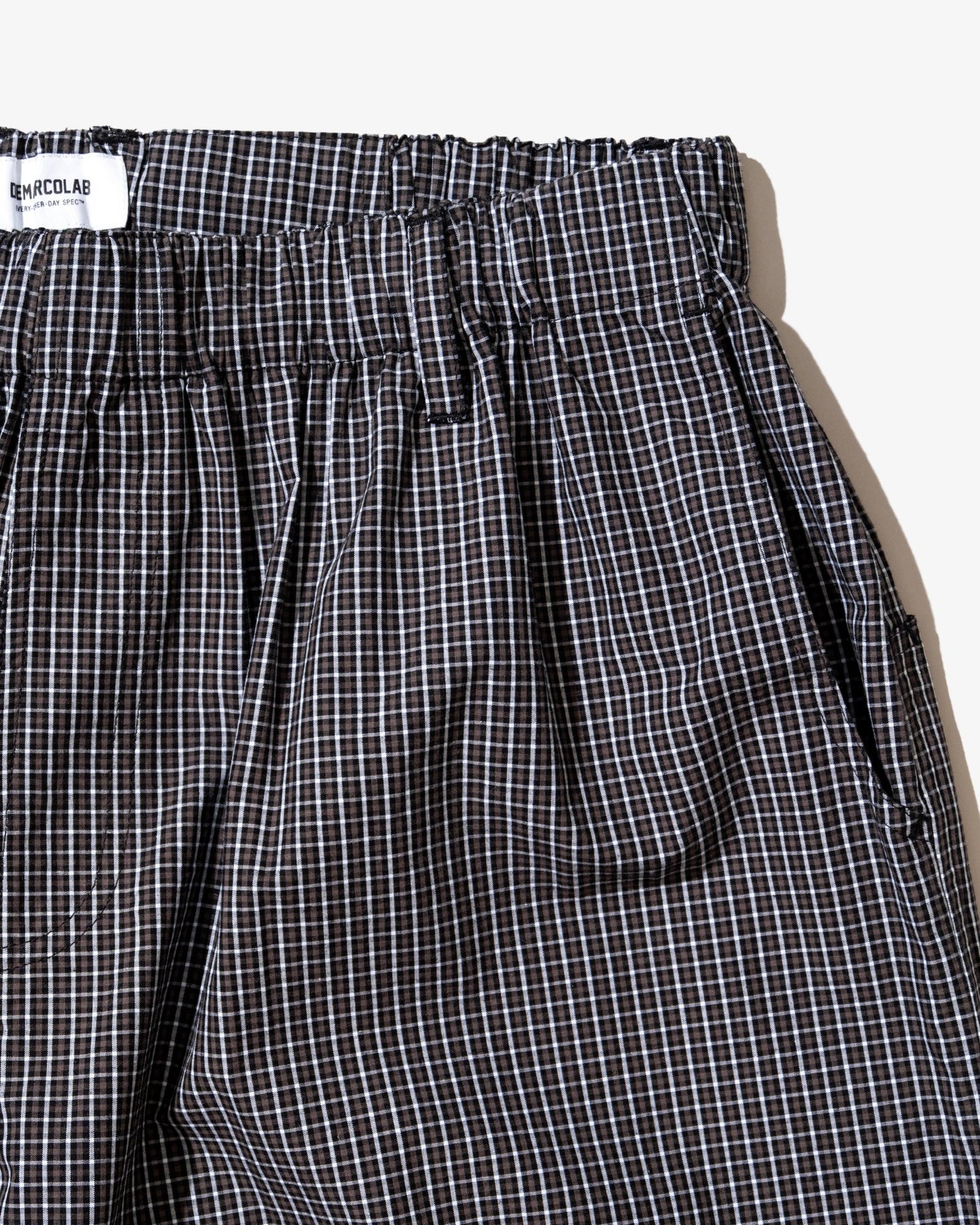DEMARCOLAB - PLAID JUMBO SHORTS (Black)