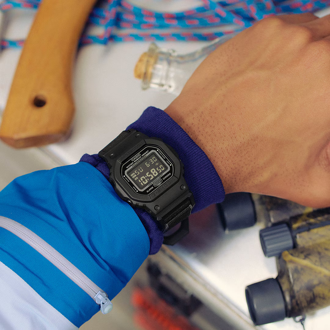 CASIO G SHOCK DW-5600MNC-1DR