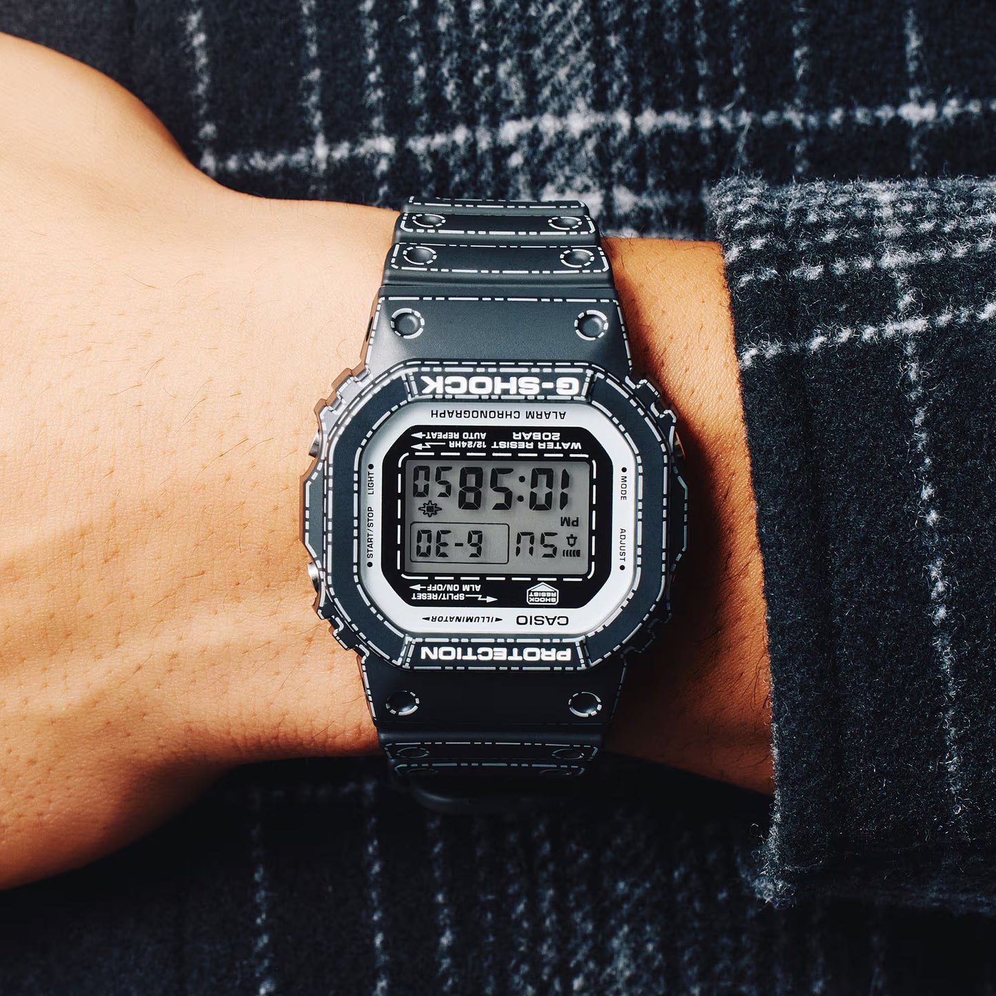 CASIO G SHOCK  DW-5600RGM-1