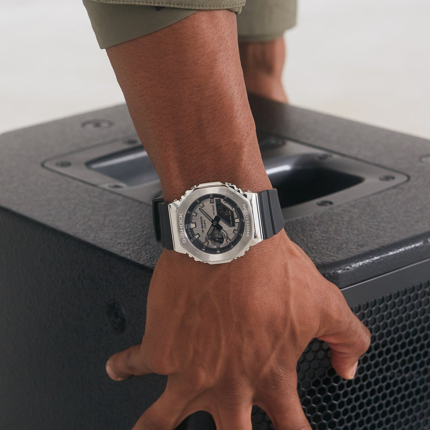 CASIO G SHOCK - GM-2100-1ADR