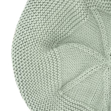 FOUND FEATHER - KNIT CASKET - GREEN