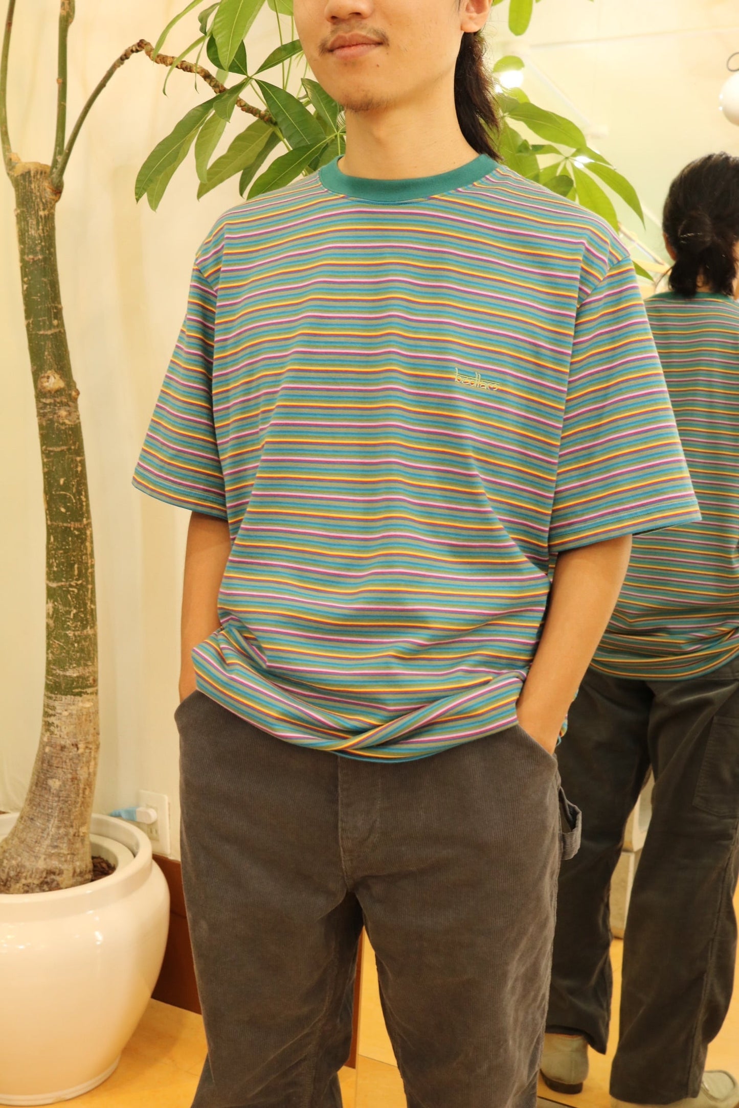 BEDLAM - DROOPS BORDER TEE - GREEN