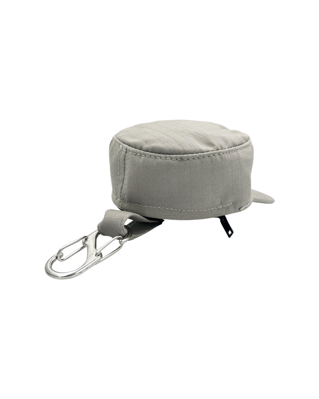 CAMEL HAT POCKET KEYCHAIN - GREY