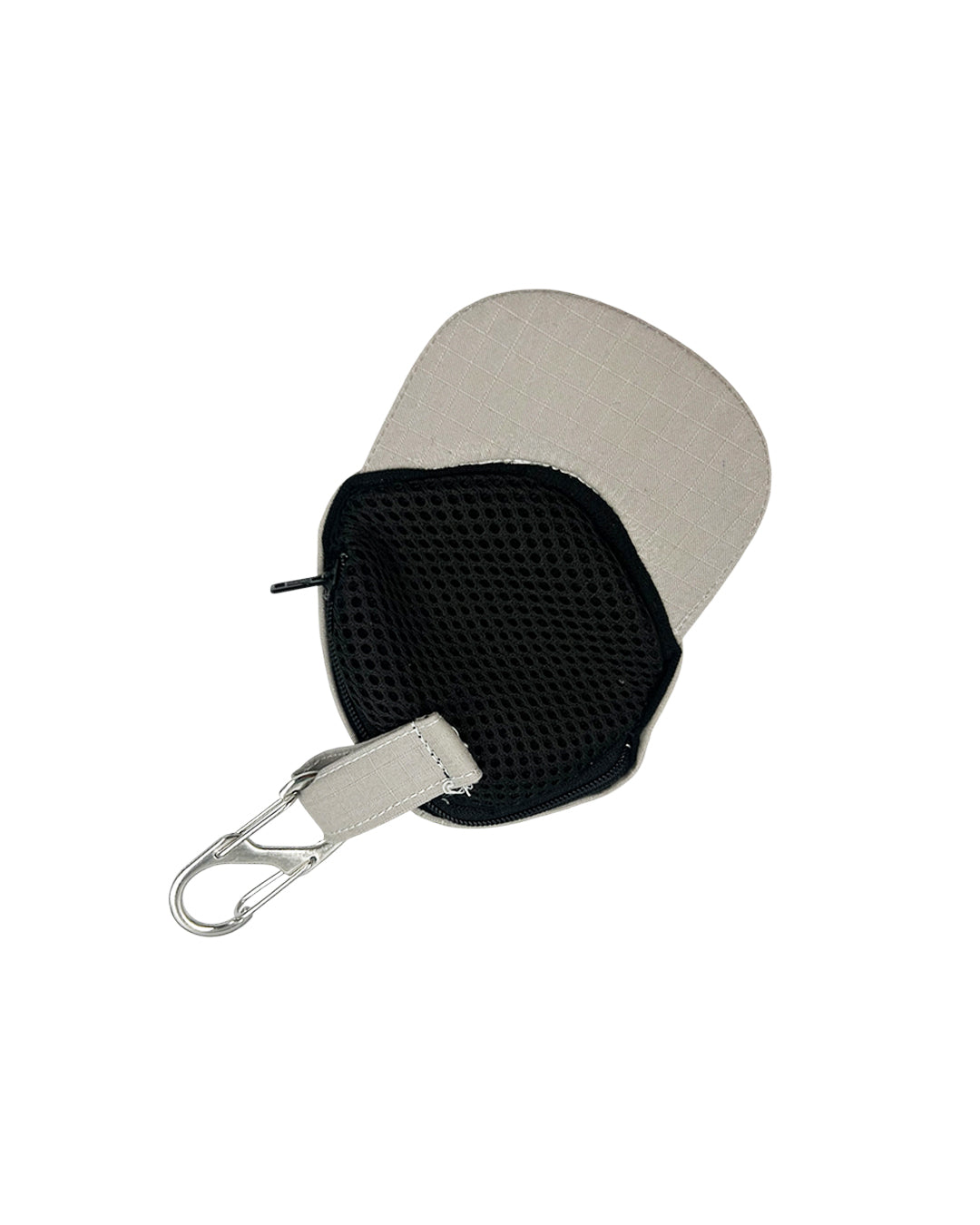 CAMEL HAT POCKET KEYCHAIN - GREY