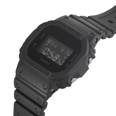 CASIO G-SHOCK DW-5600UBB-1