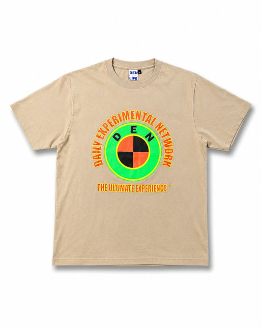 DEN - DAILY EXPERIMENTAL NETWORK T-SHIRT - KHAKI