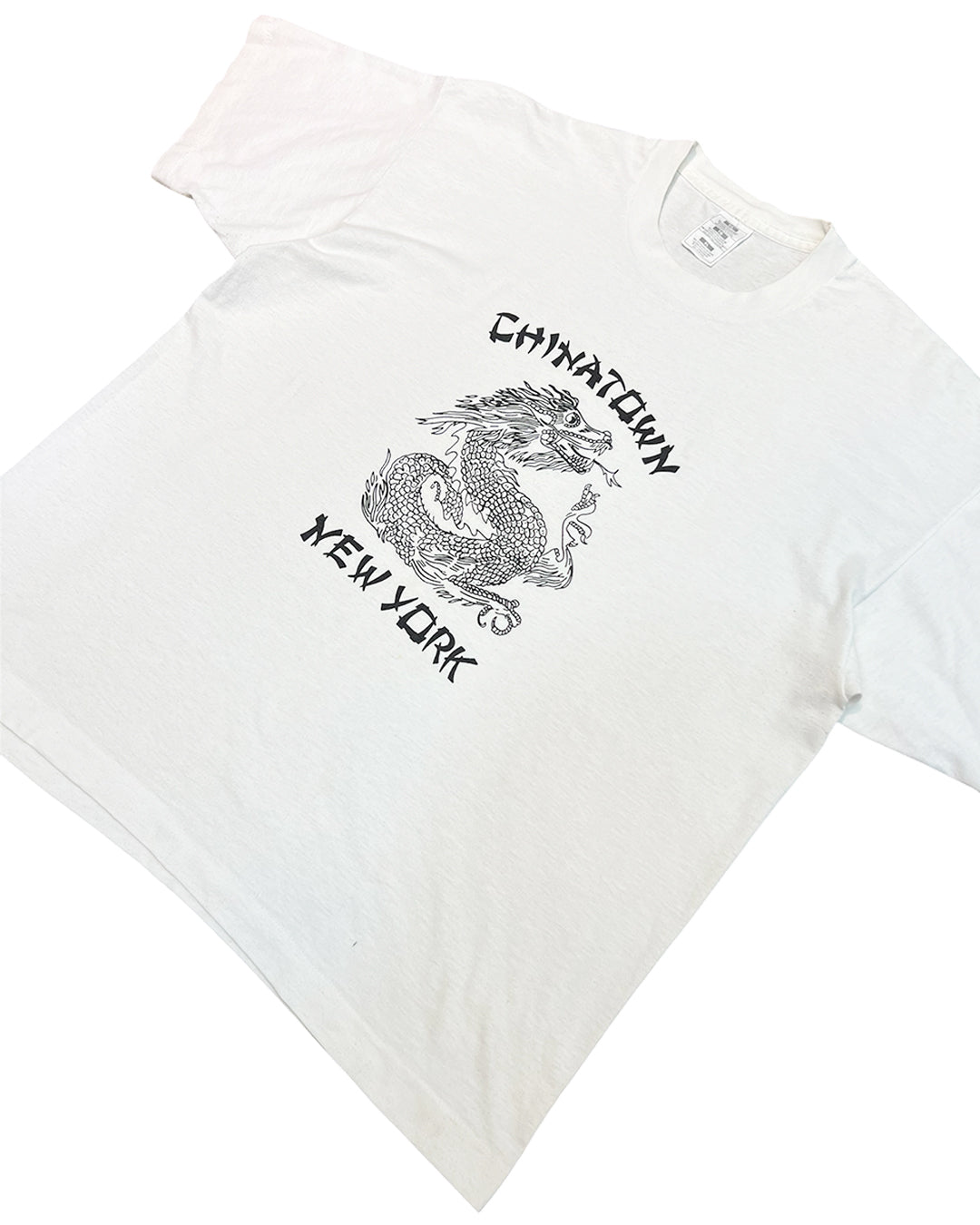USED AND VINTAGE CHINATOWN NEW YORK DRAGON T-SHIRT